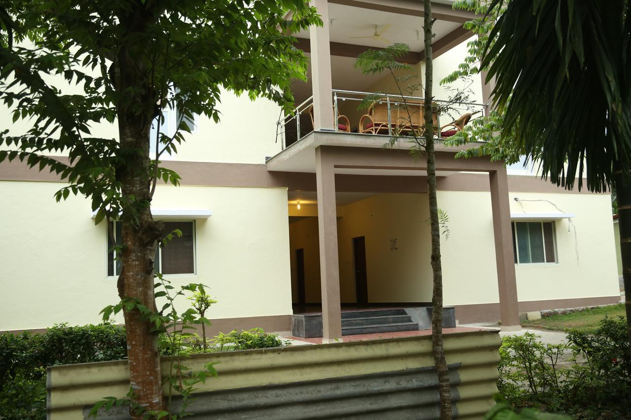 Palm Era Resorts Kushalnagar Exterior photo